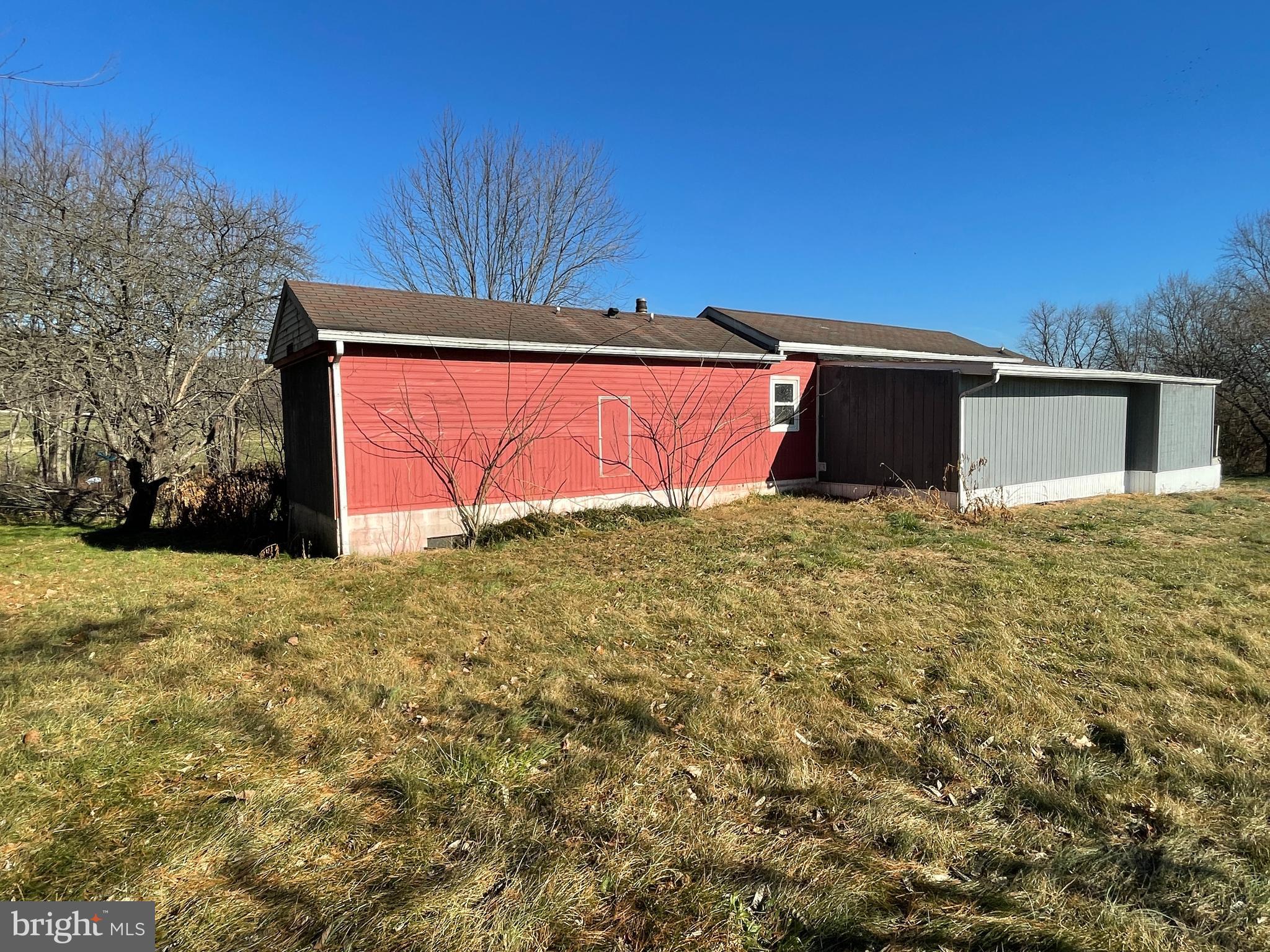 2236 Mountain Road Manheim, PA 17545 - Photo 3 of 11