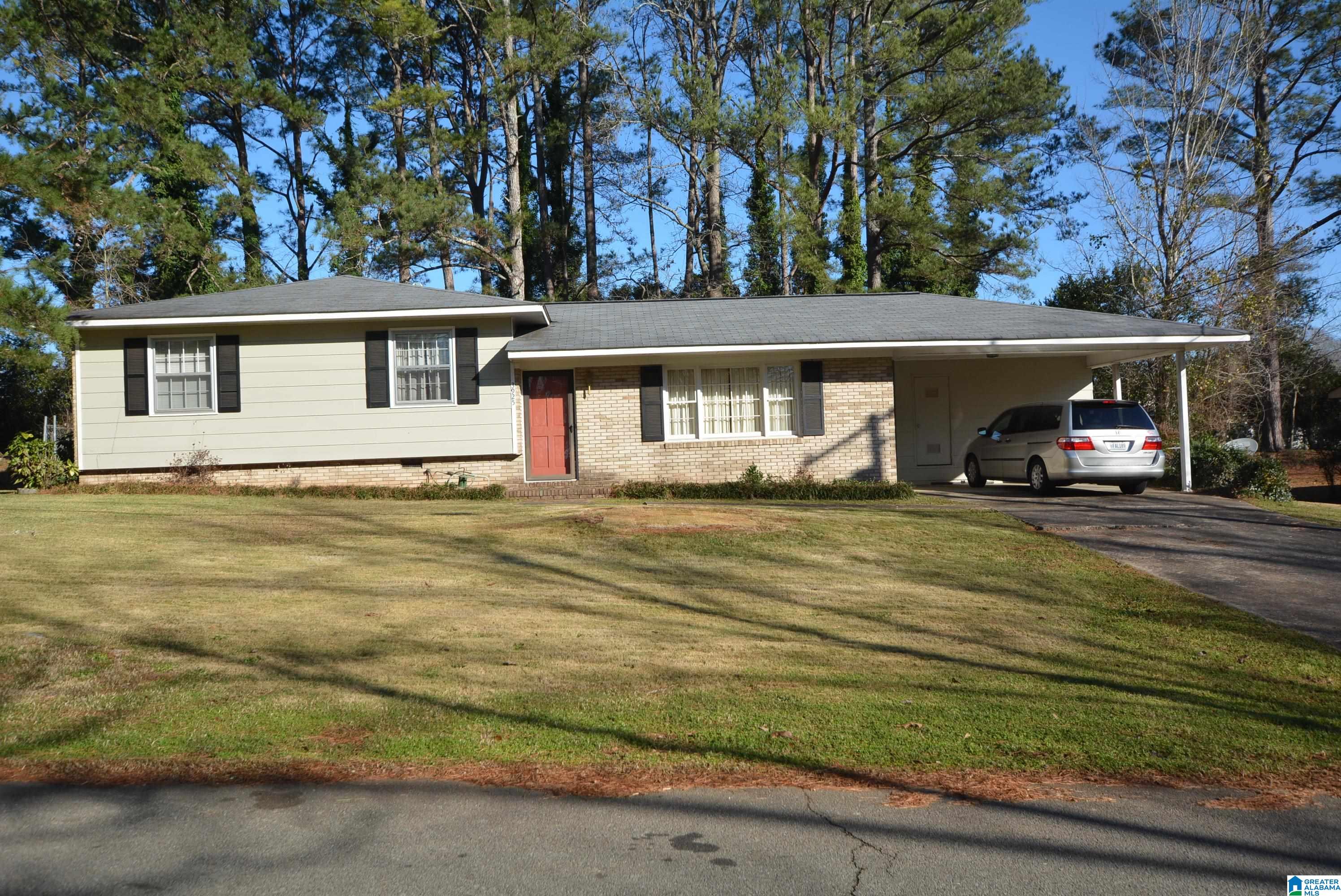 3925 Cloverdale Road Anniston, AL 36207 - Photo 2 of 28