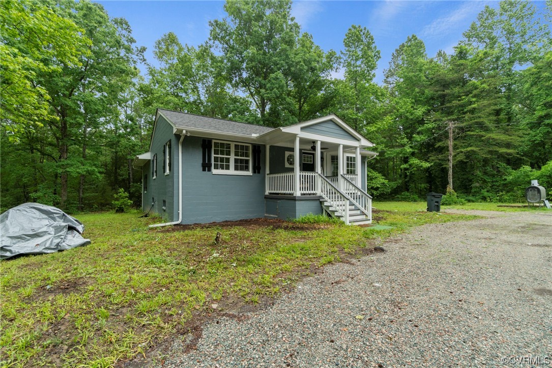 4777 Bell Road Powhatan, VA 23139 - Photo 3 of 46 Gallery Image 3