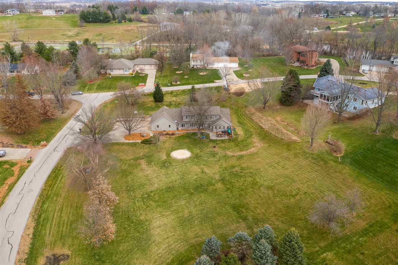 1646 Camelback Road Northeast Solon, IA 52333 - Photo 3 of 47 Gallery Image 3