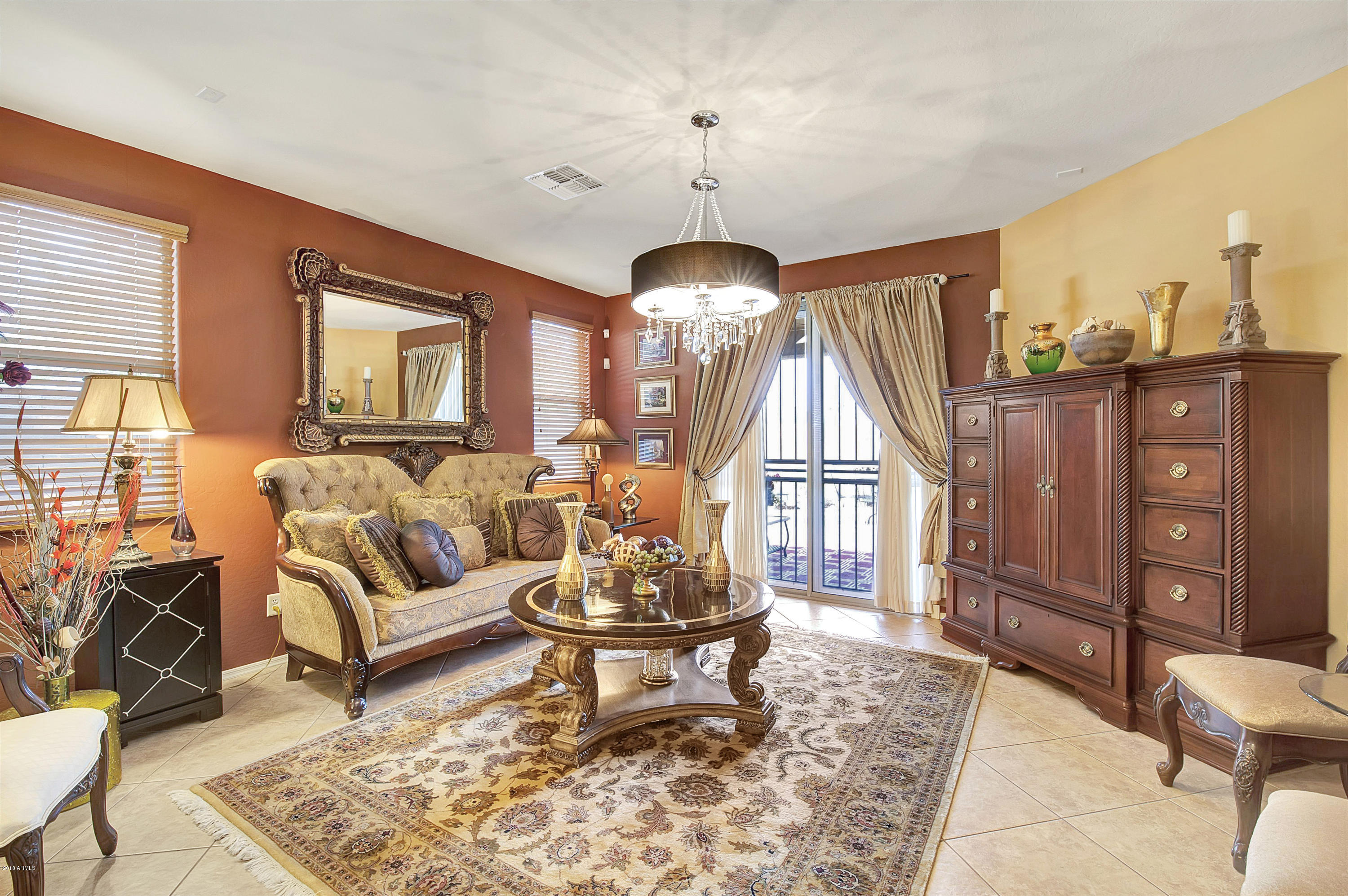 8825 West Cordes Road Tolleson, AZ 85353 - Photo 16 of 40 Great Room