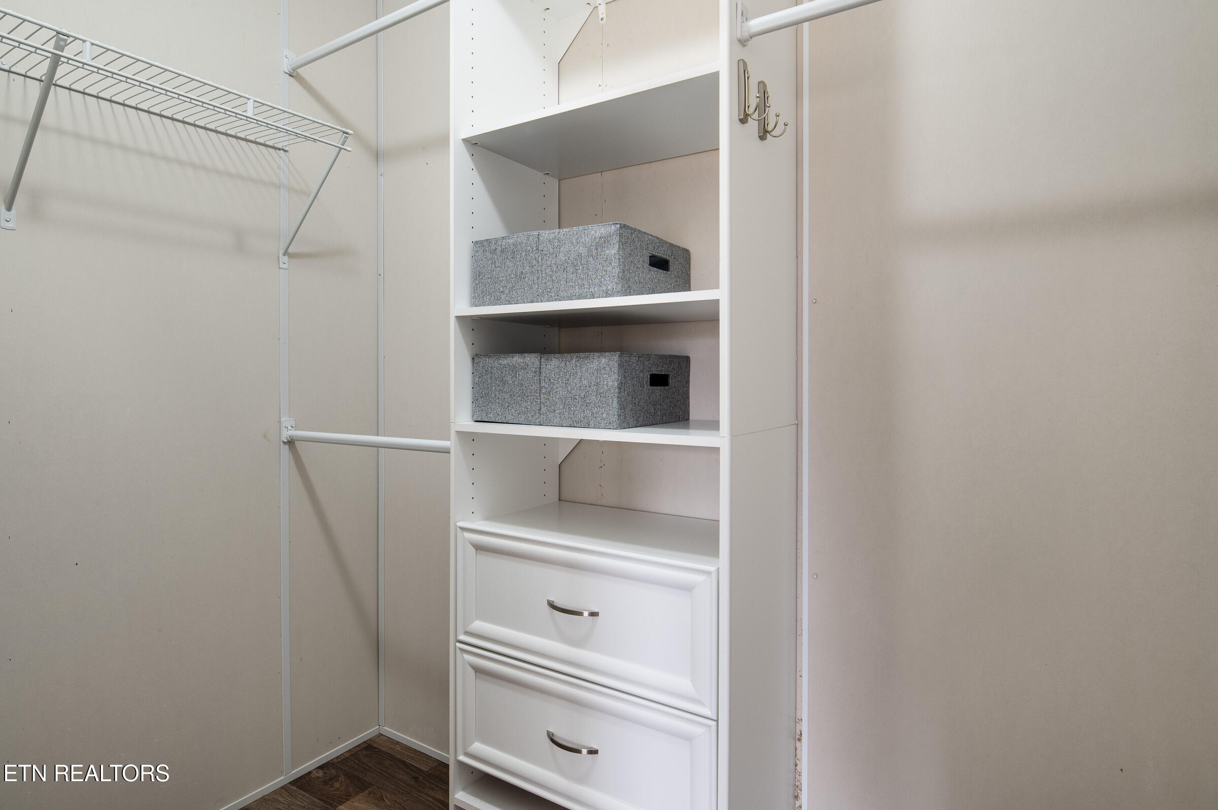 116 Eblen Lane Kingston, TN 37763 - Photo 14 of 22 Walk-in Closet