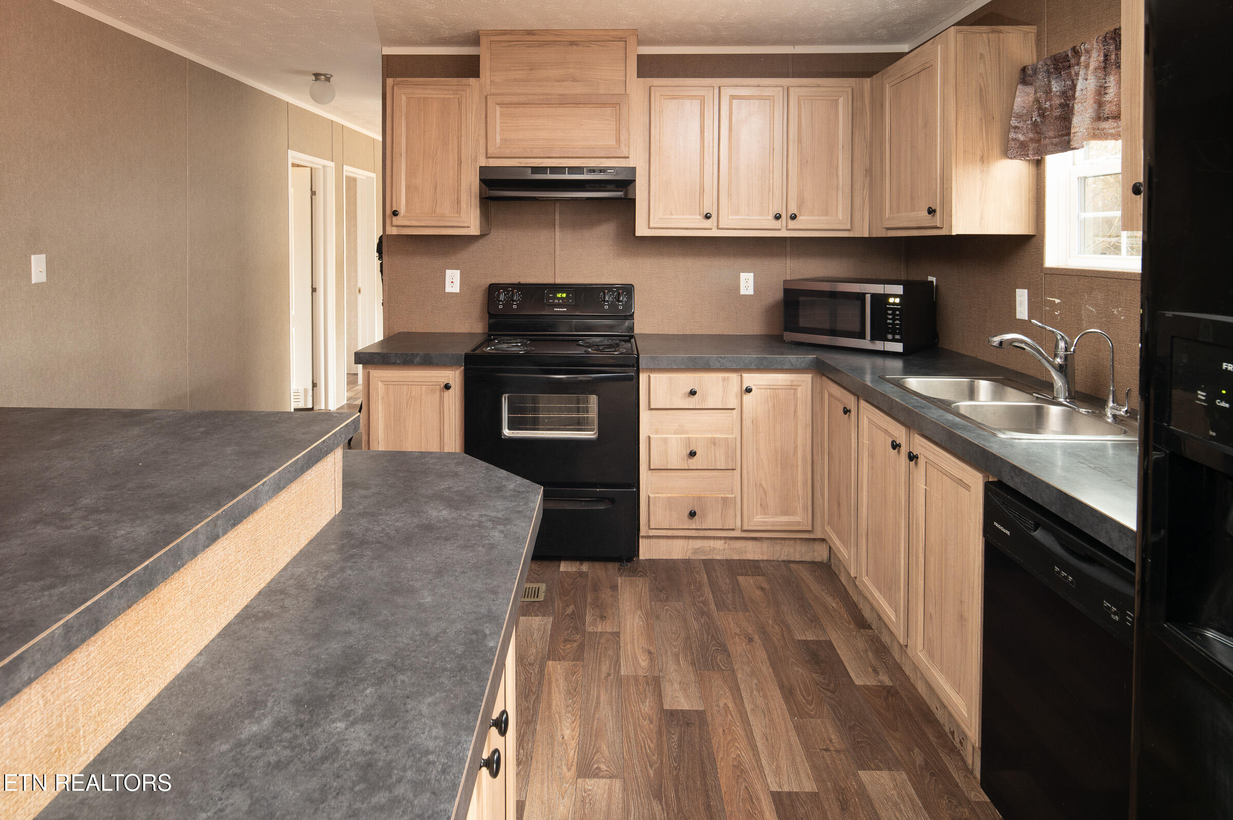 116 Eblen Lane Kingston, TN 37763 - Photo 6 of 22 Kitchen