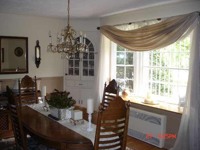 31 Westover Road Bethlehem, NY 12159 - Photo 4 of 11 Photo 4