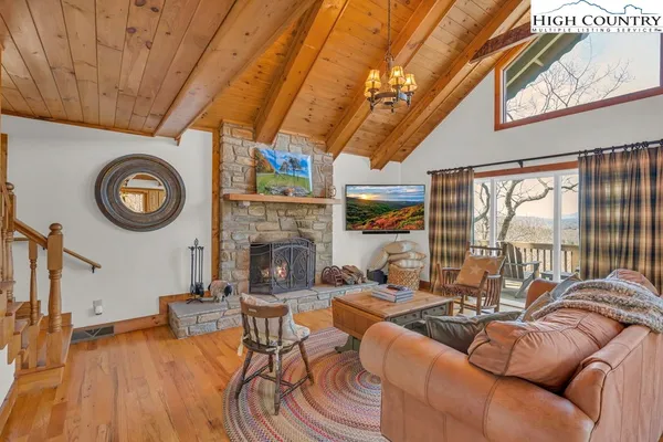 $675,000 | 198 Laurel Hill Lane, Boone, NC 28607