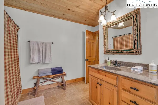 $675,000 | 198 Laurel Hill Lane, Boone, NC 28607