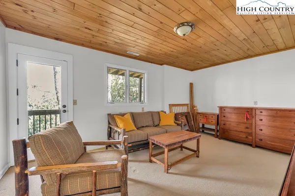 $675,000 | 198 Laurel Hill Lane, Boone, NC 28607