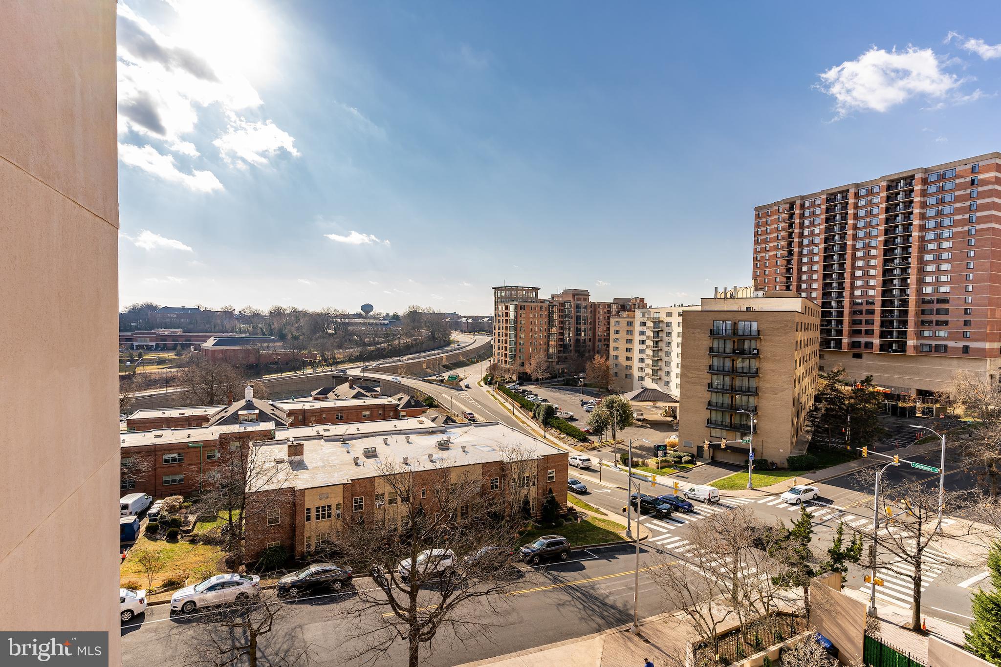 1301 North Courthouse Road, Unit 701 Arlington, VA 22201 - Photo 18 of 22 Gorgeous skyline view