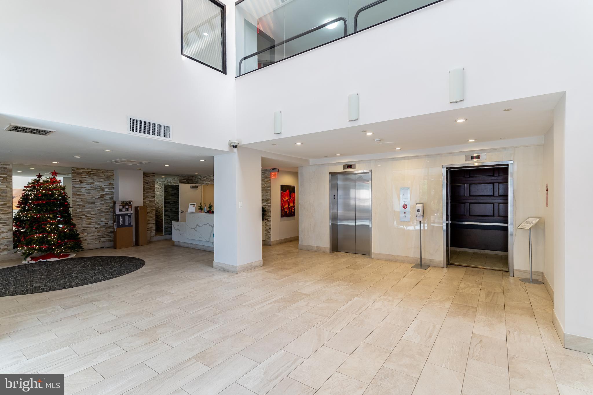 1301 North Courthouse Road, Unit 701 Arlington, VA 22201 - Photo 20 of 22 Double Elevator bank