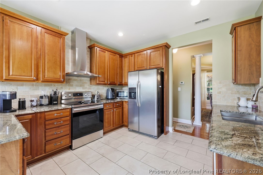 2561 Rodeo Drive Linden, NC 28356 - Photo 13 of 48