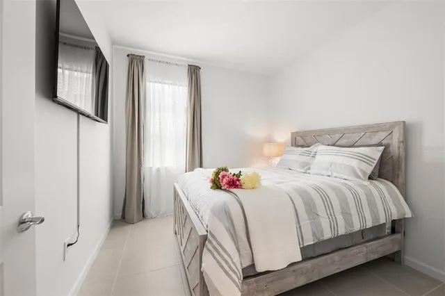 $3,250 | 6328 Winding Pine Drive, Nokomis, FL 34275