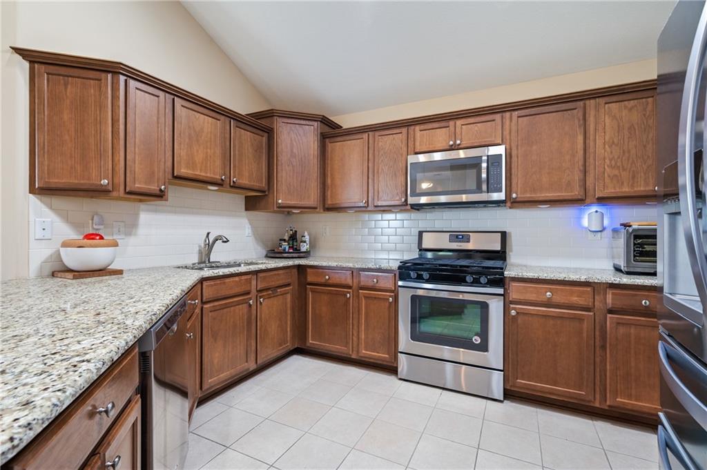 357 Saddlebrook Road Gibsonia, PA 15044 - Photo 12 of 35