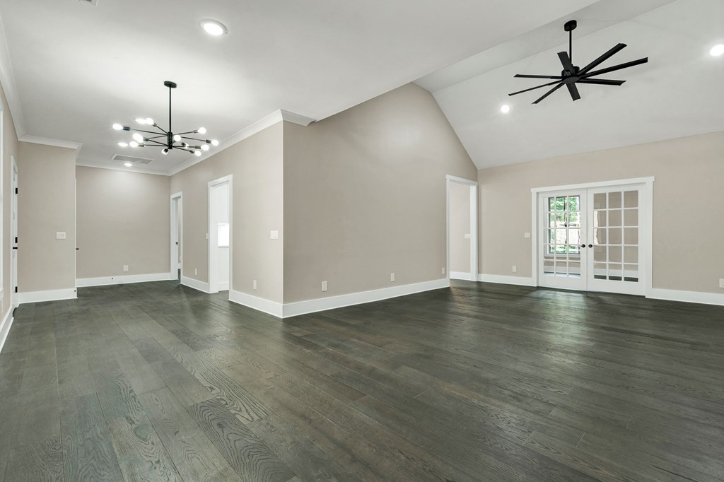 1696 Ridgeview Drive Dalton, GA 30720 - Photo 4 of 64 Gallery Image 4