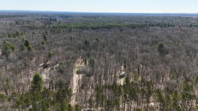 $282,000 | 2073 Gunn Road, Wellston, MI 49689