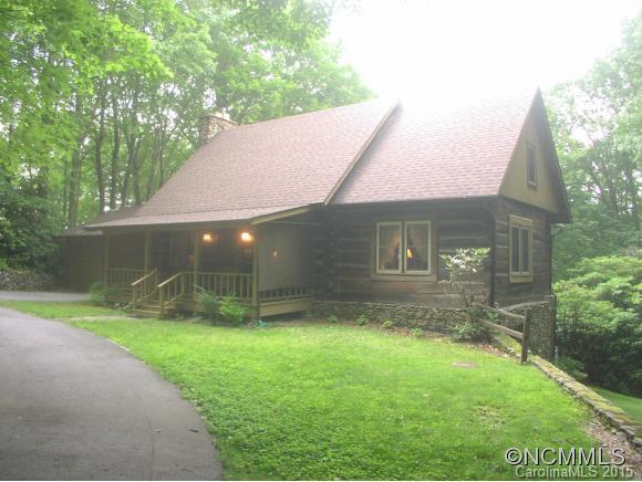 833 Old Fiddle Road Waynesville, NC 28786 - Photo 1 of 17