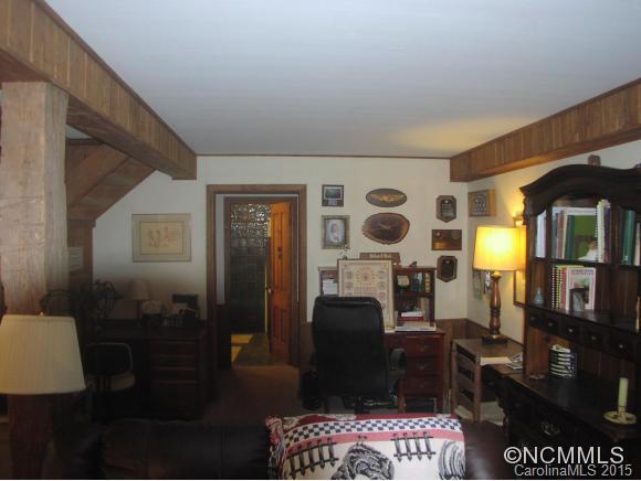 833 Old Fiddle Road Waynesville, NC 28786 - Photo 7 of 17