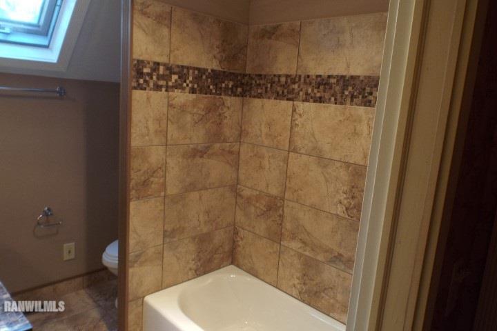 1214 South Goosehollow Road Elizabeth, IL 61028 - Photo 7 of 25 Gallery Image 7
