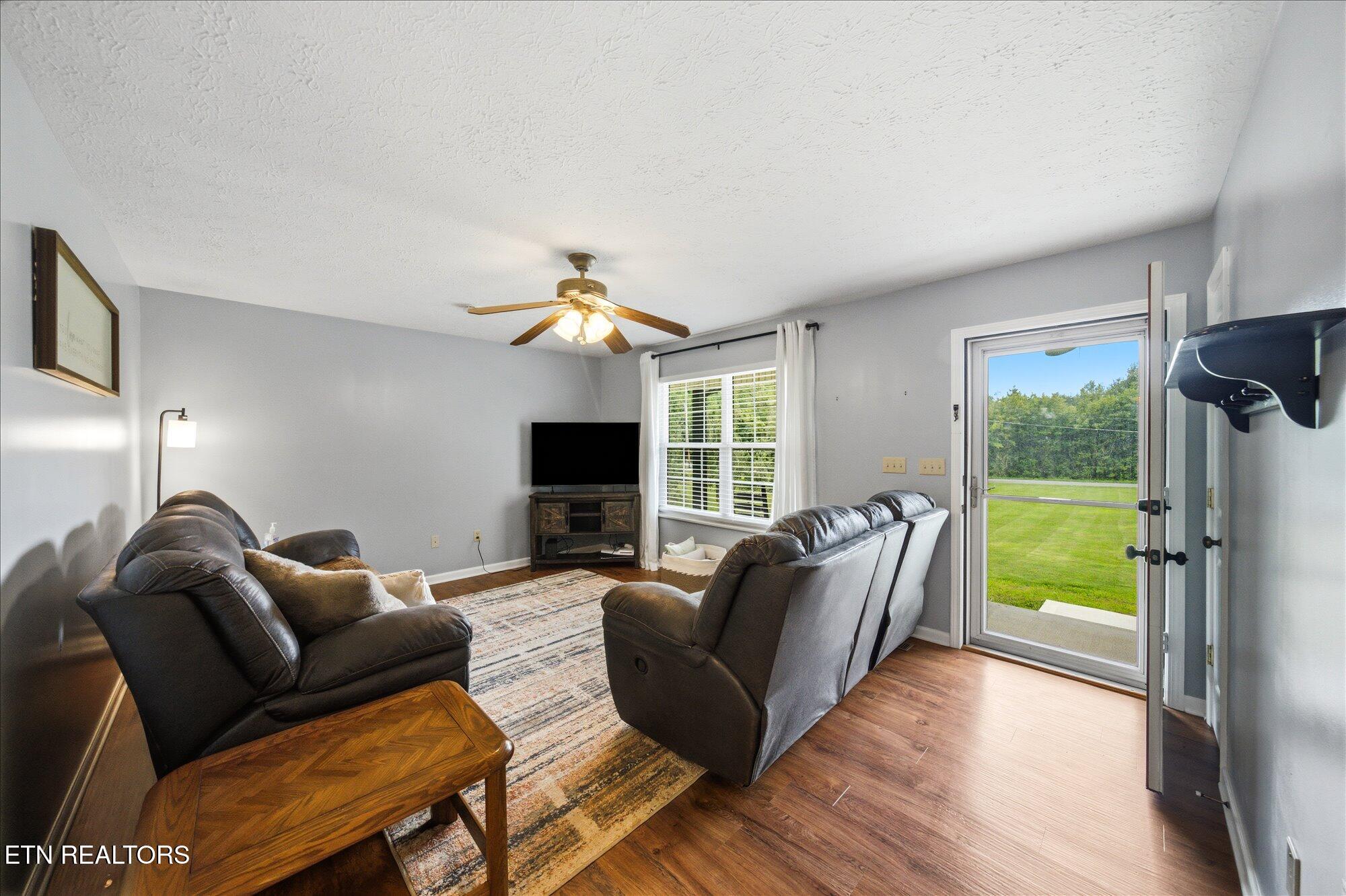 271 Stoutown Road Blaine, TN 37709 - Photo 11 of 32 06-271-Stout-Town-Rd-Blaine-TN-6