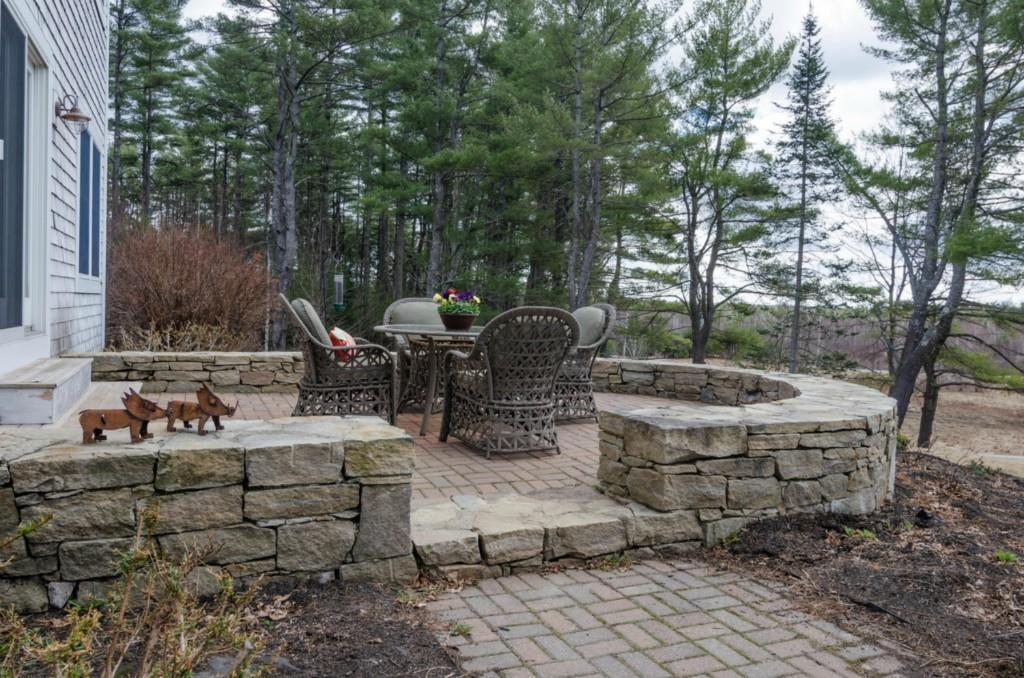 170 Grant Road Freeport, ME 04032 - Photo 3 of 33 Patio