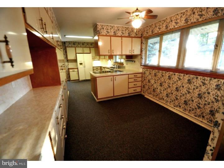 1611 Lorraine Road Reading, PA 19604 - Photo 11 of 22 Gallery Image 11