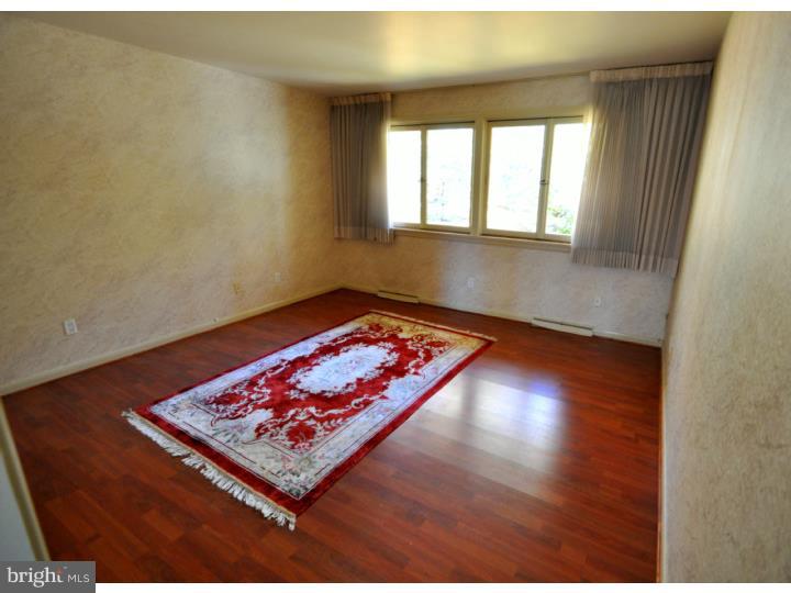 1611 Lorraine Road Reading, PA 19604 - Photo 12 of 22 Gallery Image 12