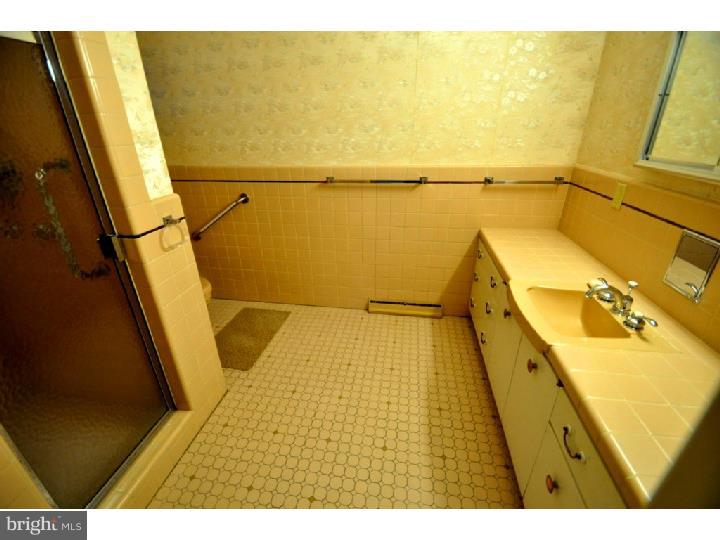1611 Lorraine Road Reading, PA 19604 - Photo 14 of 22 Gallery Image 14