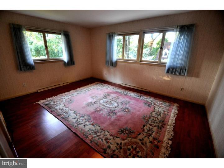 1611 Lorraine Road Reading, PA 19604 - Photo 15 of 22 Gallery Image 15