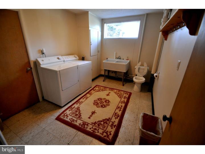 1611 Lorraine Road Reading, PA 19604 - Photo 18 of 22 Gallery Image 18