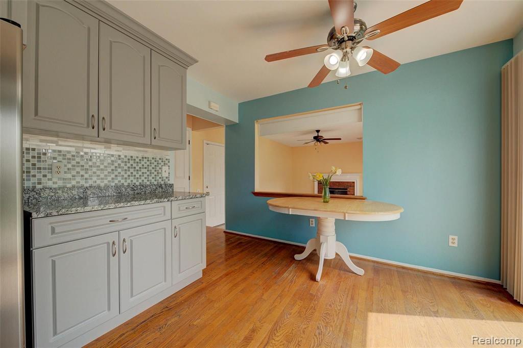 1195 Paddington Road Canton, MI 48187 - Photo 11 of 38