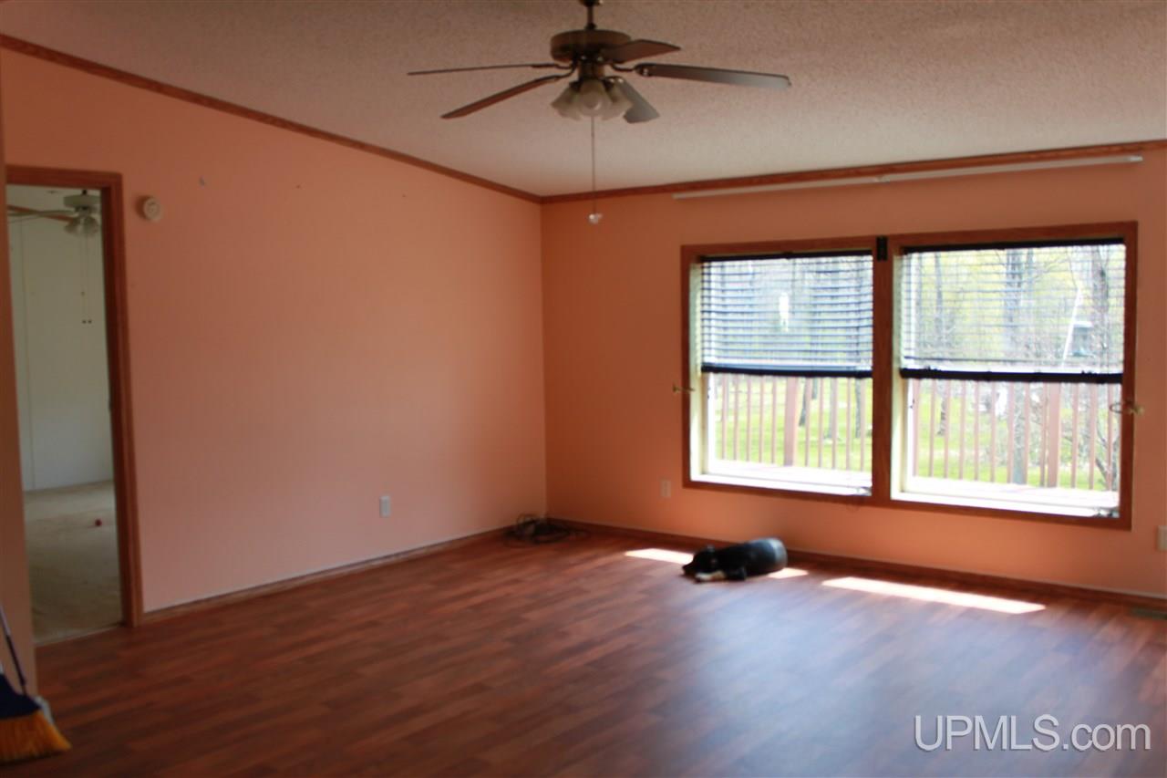 17425 Co Road Wilson, MI 49896 - Photo 6 of 23