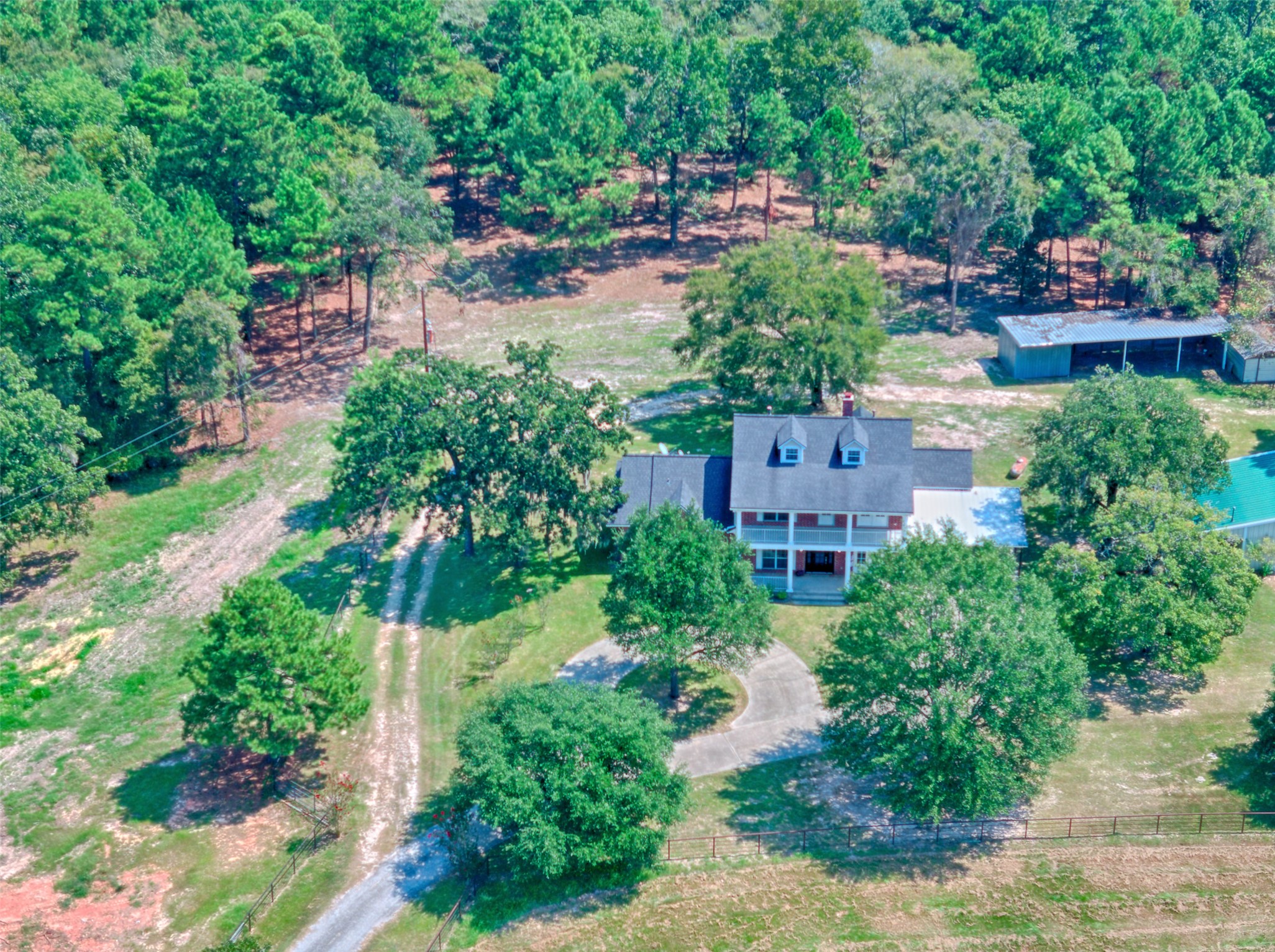 2 Highland Drive Huntsville, TX 77320 - Photo 40 of 50 a view of a houses and yard