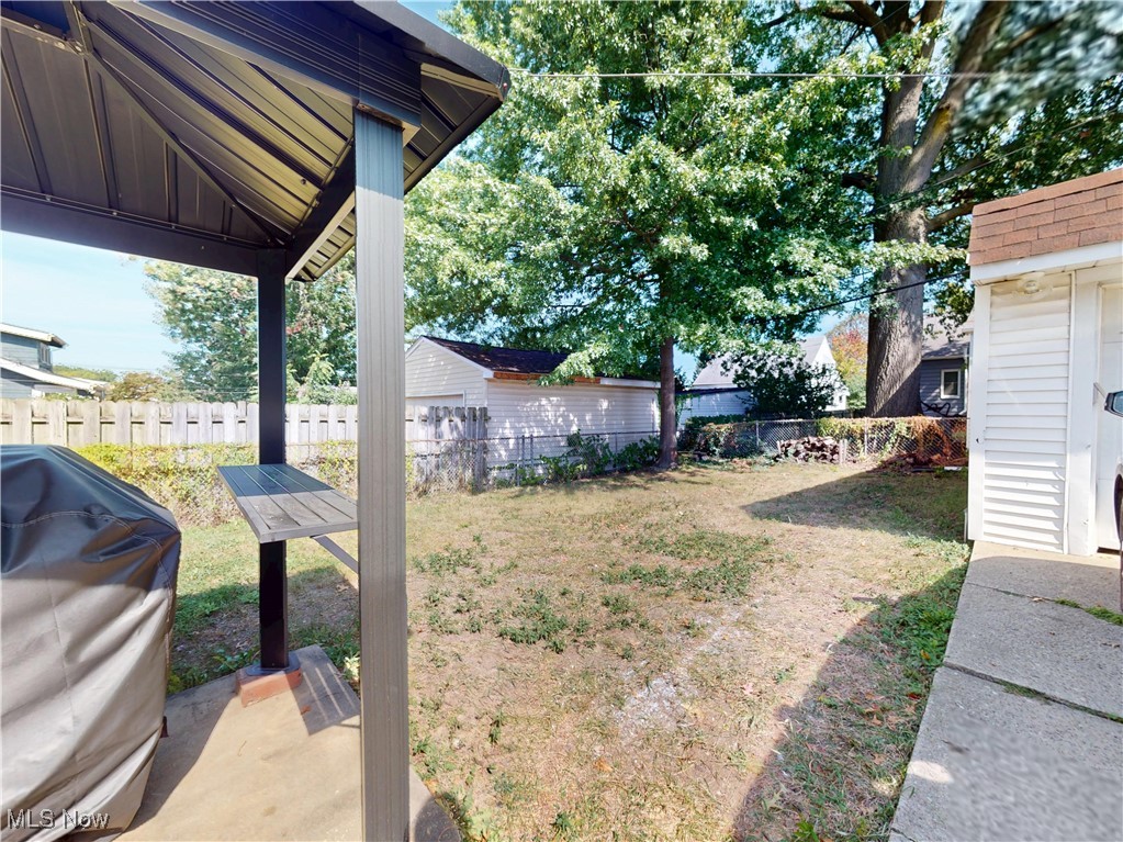 3585 Warren Road Cleveland, OH 44111 - Photo 40 of 45 Gallery Image 40