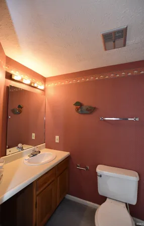 $76,900 | 9337 South Pointe Retreat Drive, Bloomington, IN 47401