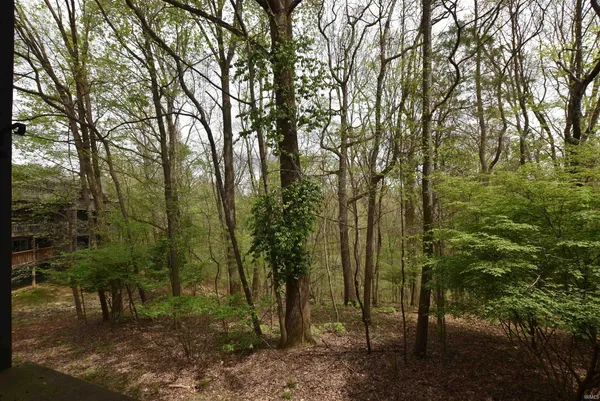 $76,900 | 9337 South Pointe Retreat Drive, Bloomington, IN 47401