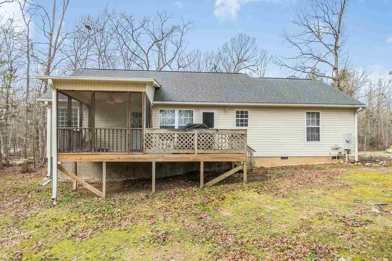 5712 Novaglen Road Durham, NC 27712 - Photo 19 of 27 Amazing outdoor living spaces to enjoy your tranquil natural surroundings :) Exterior Back