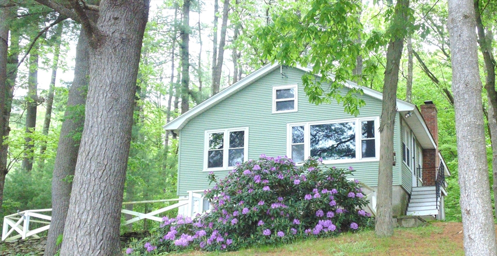 30 Sunset Lane Lunenburg, MA 01462 - Photo 27 of 29 a view of a house with backyard and garden
