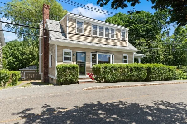 $1,625,000 | 174 Willow Road, Nahant, MA 01908