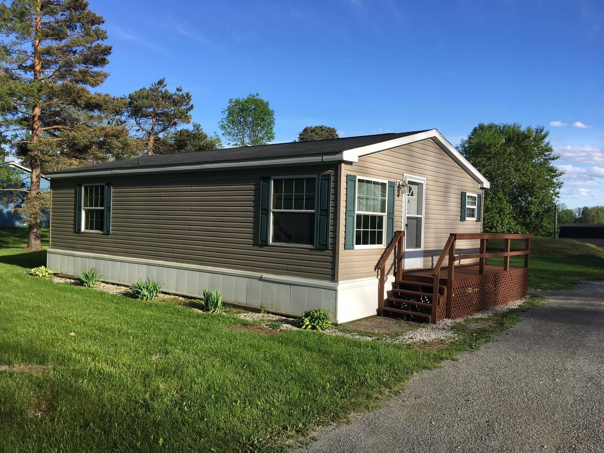 106 Christopher Road Alburgh, VT 05440 - Photo 2 of 26 Gallery Image 2