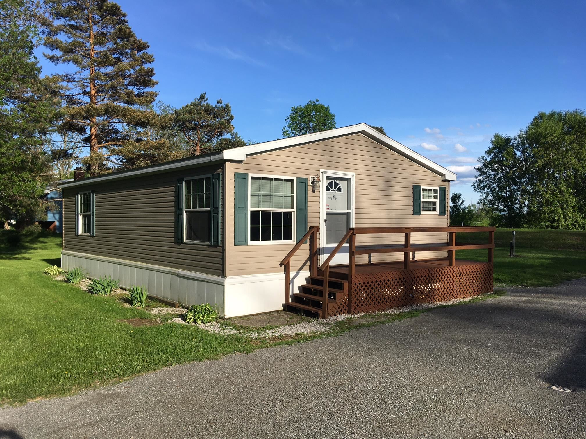 106 Christopher Road Alburgh, VT 05440 - Photo 3 of 26 Gallery Image 3