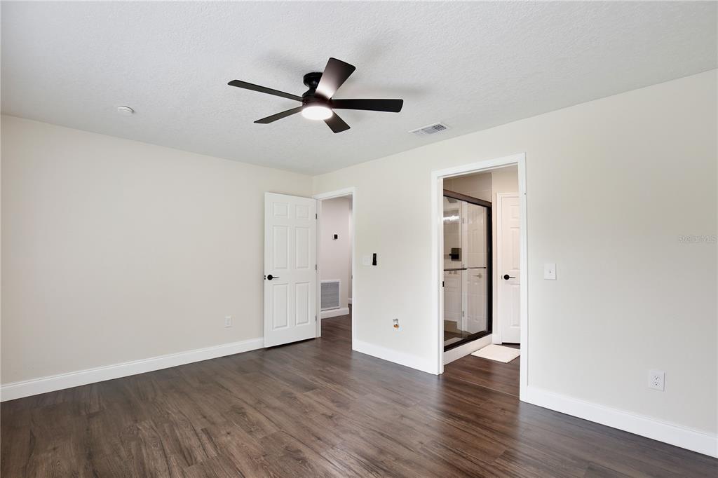 1255 Flint Trail Geneva, FL 32732 - Photo 16 of 39