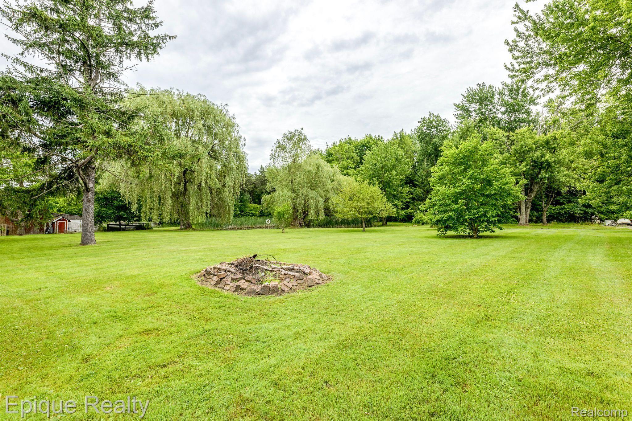 7200 Galbraith Line Road Lexington, MI 48450 - Photo 59 of 75 Gallery Image 59