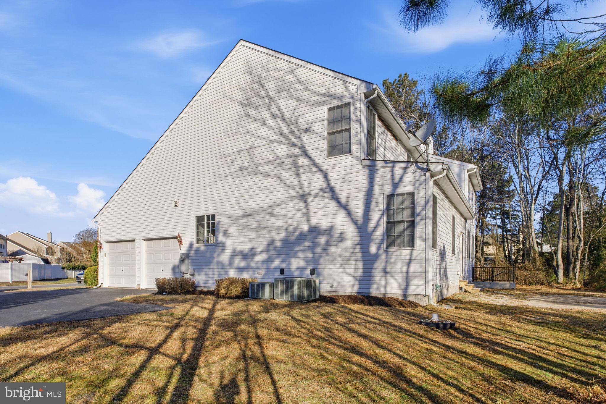 38 Ronzetti Avenue Selbyville, DE 19975 - Photo 36 of 41 Side exterior