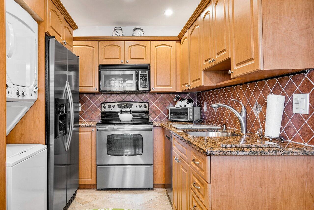 21032 Covington Drive, Unit 191 Boca Raton, FL 33433 - Photo 12 of 26 012-21032CovingtonDrive-BocaRaton-FL-334