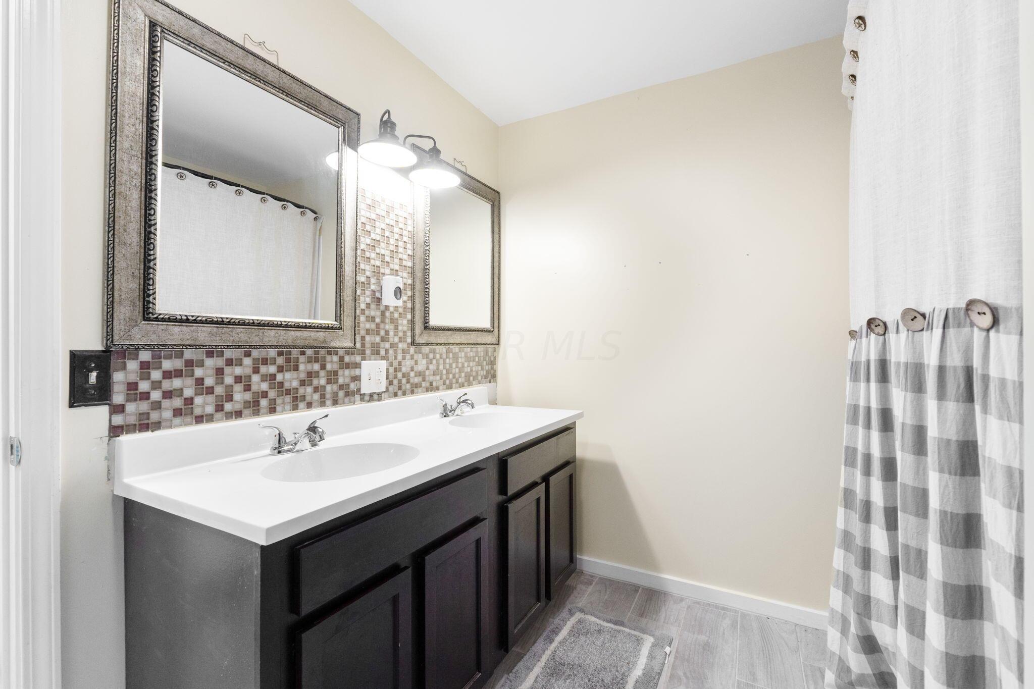 86 South Street La Rue, OH 43332 - Photo 37 of 59 86 South St (Interior)-24
