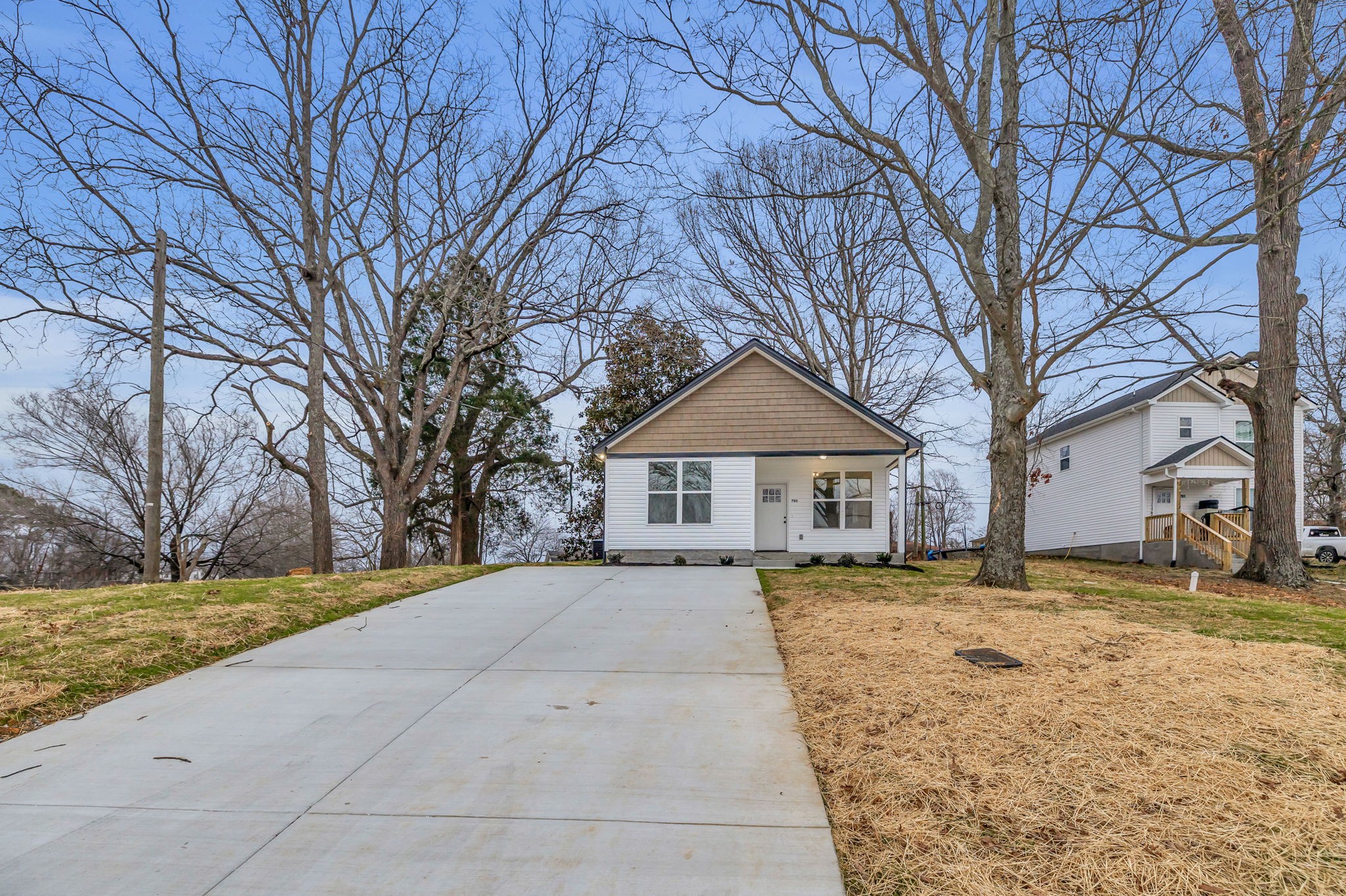 702 Perry Drive Springfield, TN 37172 - Photo 2 of 19 Gallery Image 2