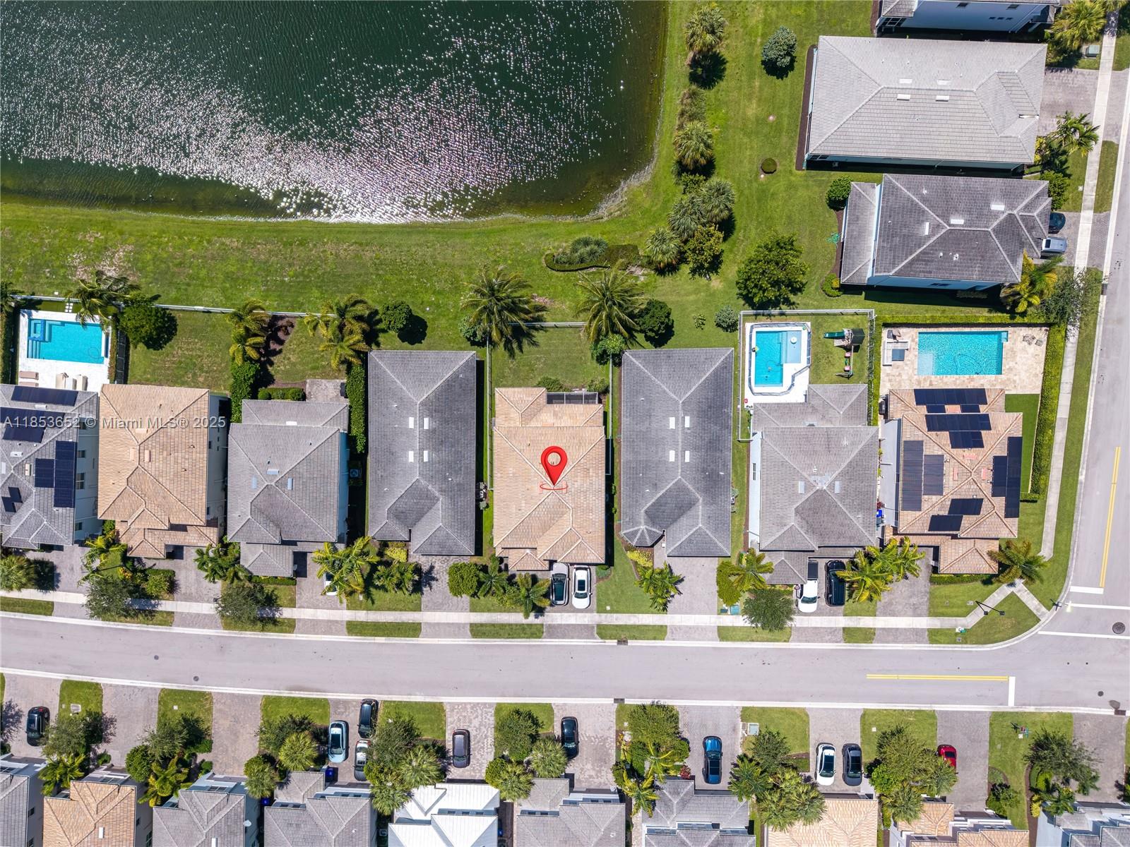 4658 Greenway Drive Hollywood, FL 33021 - Photo 47 of 52