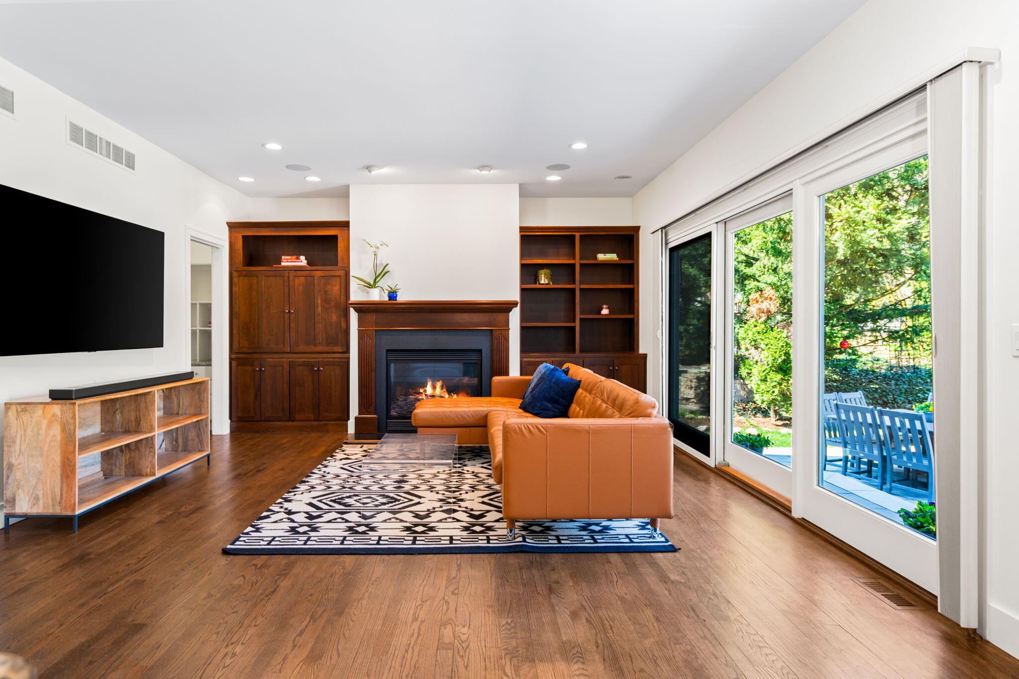 2125 Devonshire Road Ann Arbor, MI 48104 - Photo 13 of 86 145-web-or-mls-JEL00969