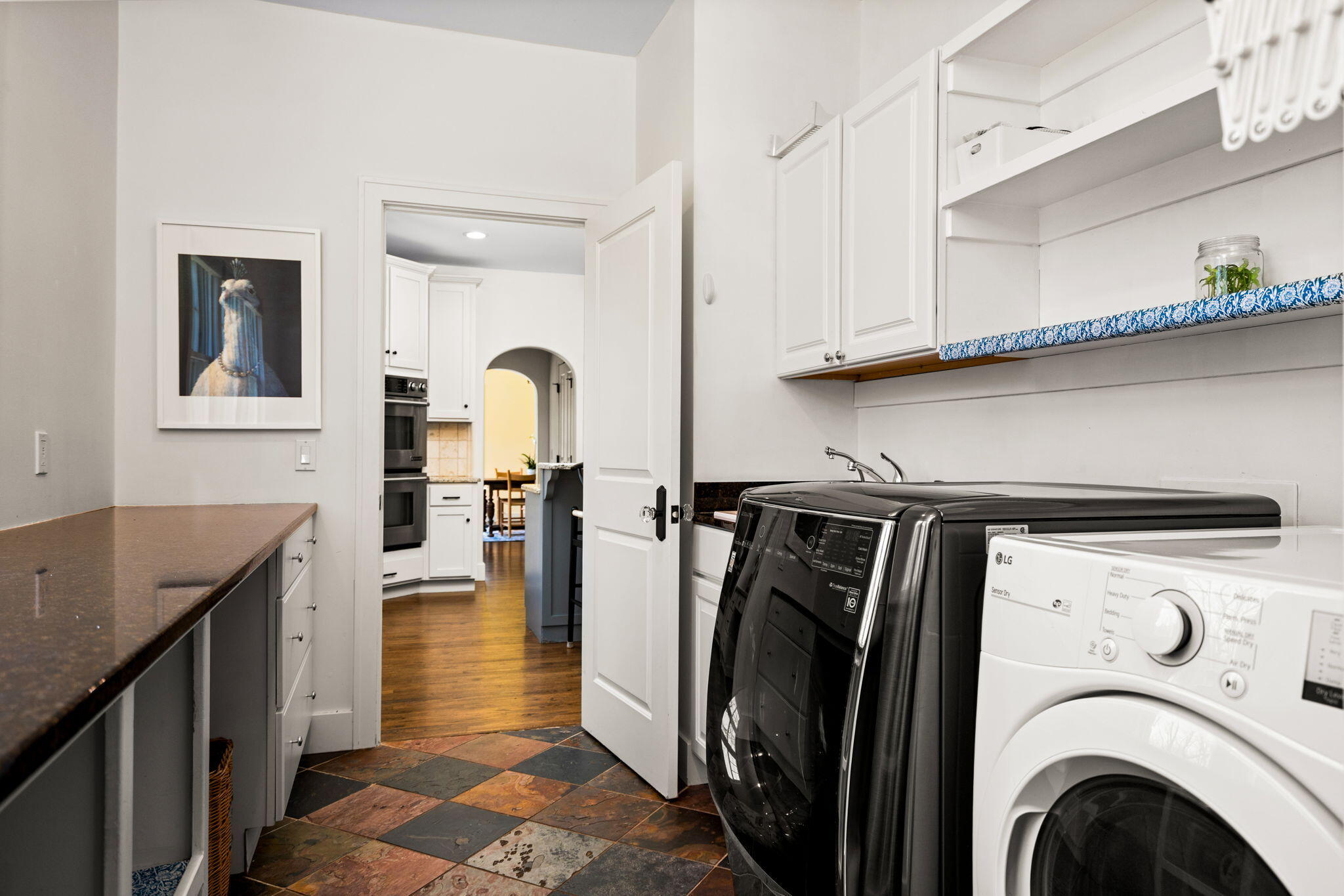 2125 Devonshire Road Ann Arbor, MI 48104 - Photo 34 of 86 165-web-or-mls-JEL01071