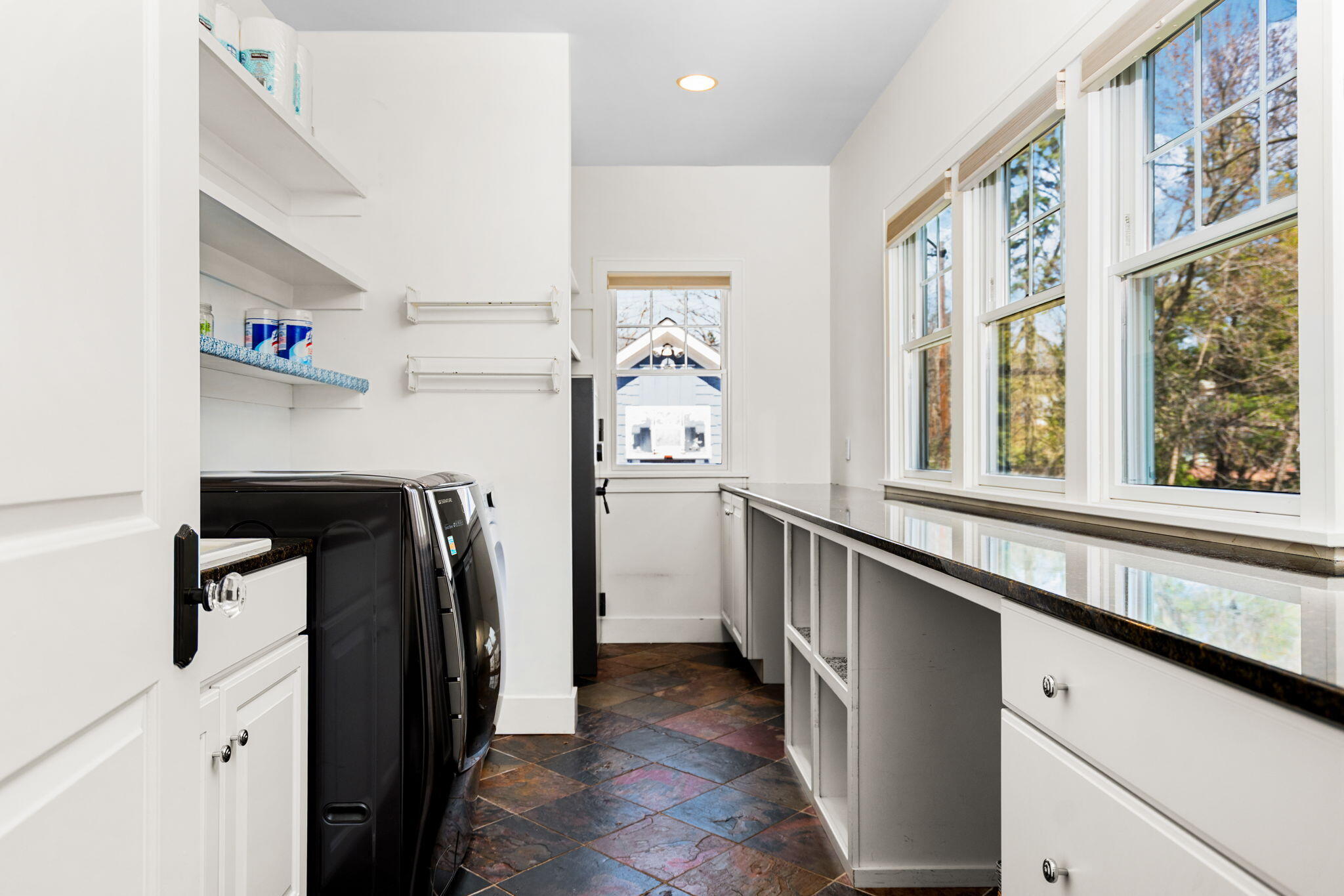 2125 Devonshire Road Ann Arbor, MI 48104 - Photo 35 of 86 164-web-or-mls-JEL01067