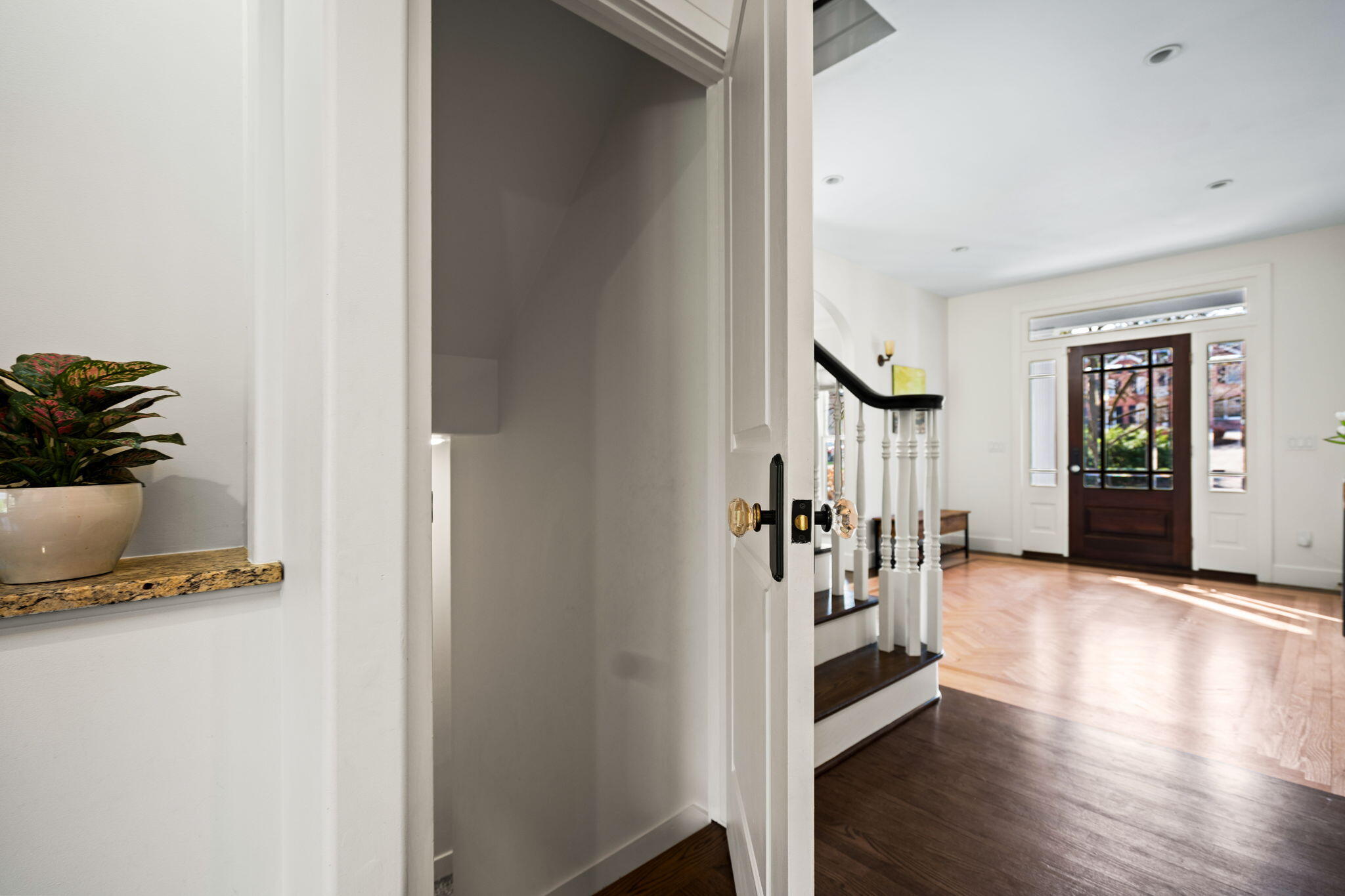 2125 Devonshire Road Ann Arbor, MI 48104 - Photo 39 of 86 74-web-or-mls-JEL00548